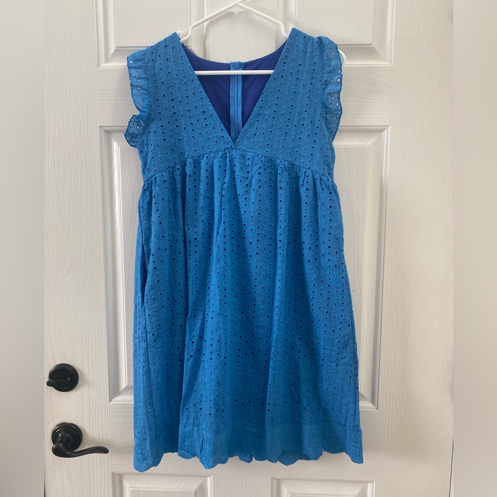 Summer Eyelet Dress. Never Worn. With Pockets!